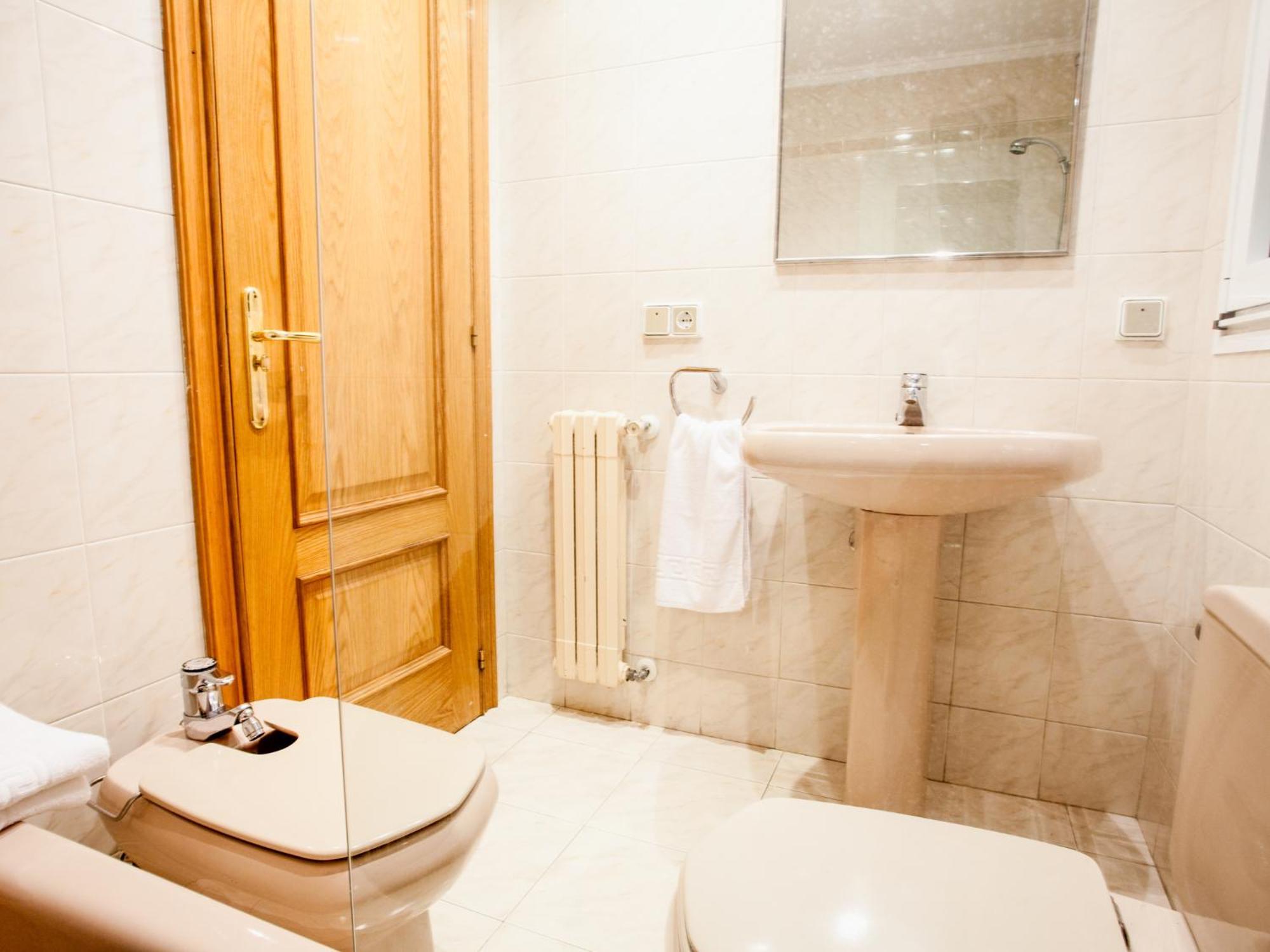 Emyrent I Ondarreta Apartment Сан Себастиан Екстериор снимка